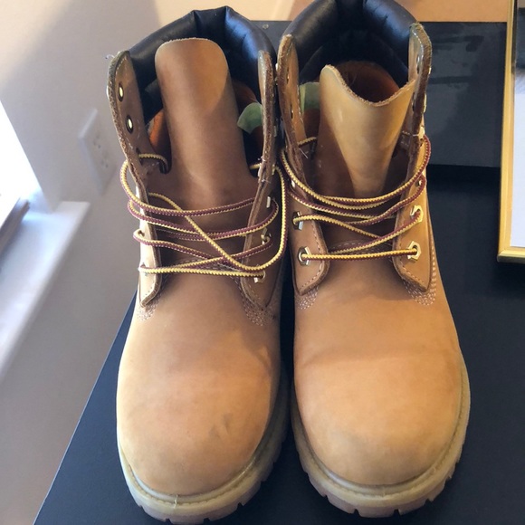 timberland boots on feet
